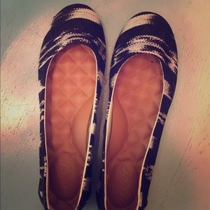 Very comfortable and cute Reef flats