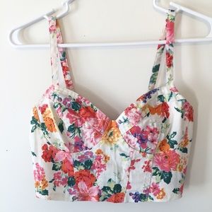 🌺HP!🌺Floral crop top