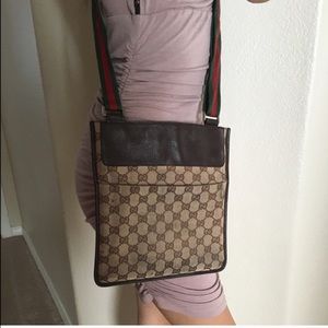 Authentic Gucci messenger bag