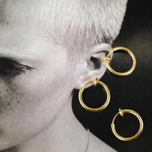 3 Clip On Rings • Gold tone 13mm