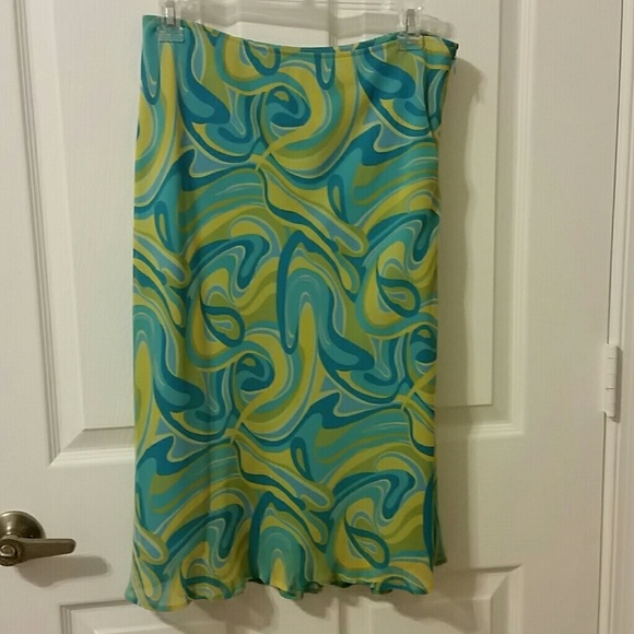 I.N.C., size 6, Aqua / yellow mid length skirt