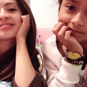 Meet your Posher, Noemi