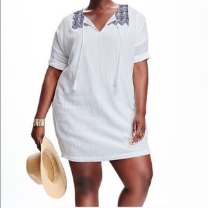 Old navy embroidered dress