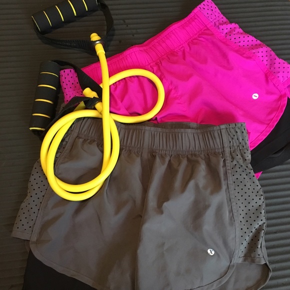 Xersion athletic shorts