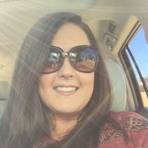 Meet your Posher, Mandy