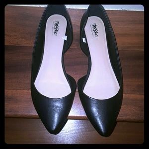 Mossimo Black Flats