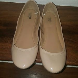 Mossimo Flats Nude size 9.5