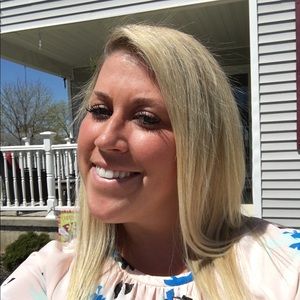 Meet your Posher, Lacey