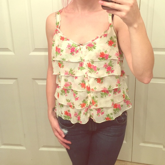 Floral Hollister Top
