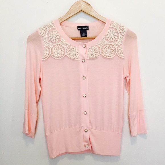 Pink cardigan- 3/4 length sleeves-cream crochet