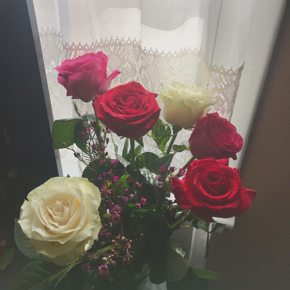 •ABOUT ME• - Picture 3 of 7