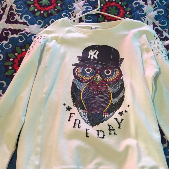 Very cute NY Owl Sweat shirt!❤️