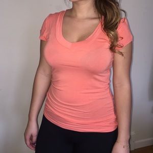 Coral tee