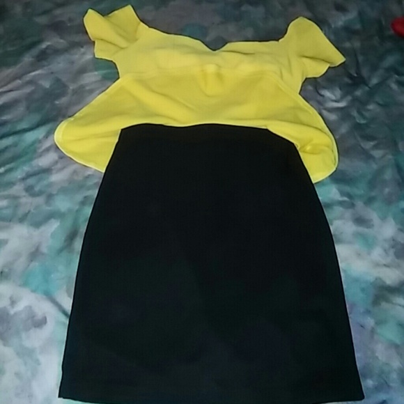 Dress - Picture 2 of 4