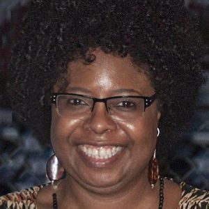 Meet your Posher, Carla