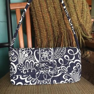Vera Bradley clutch with short handle-