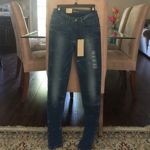 Brand new Levis Leggings