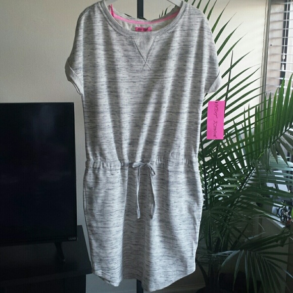 Betsey Johnson Dresses & Skirts - NWT Betsey Johnson Sweatshirt Dress