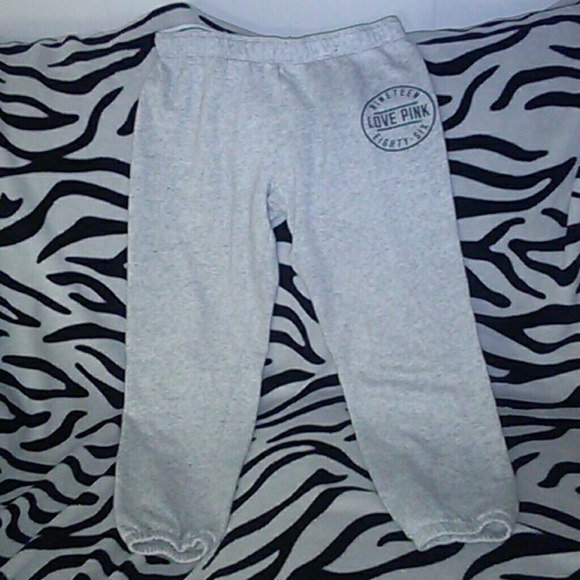 VS PINK Heather grey capri sweats