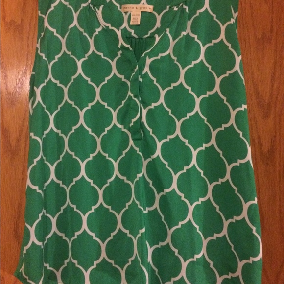 Womens Green and White Sleeveless Top