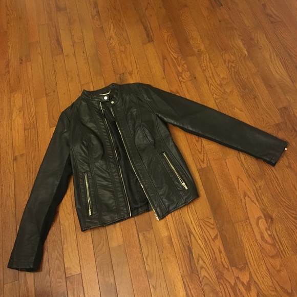 ❤️Stunning Leather Jacket!