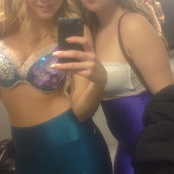 34 C customized rave bra - Picture 2 of 3