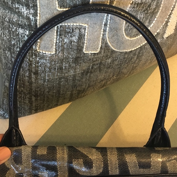 Extra Pics - image 3