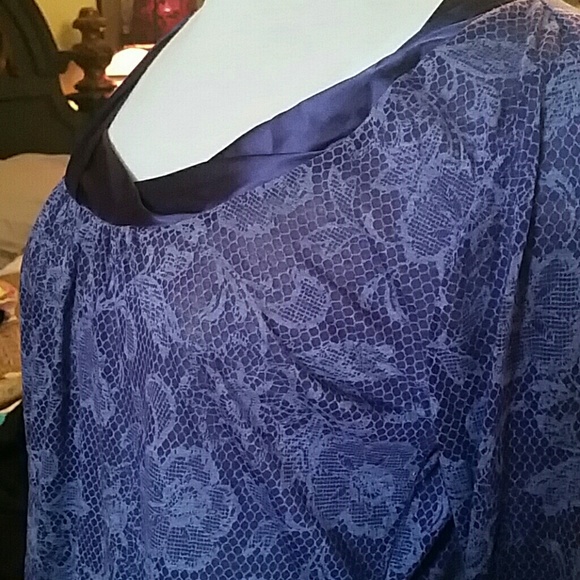Beautiful top! - Picture 3 of 3