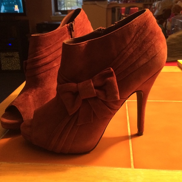 Aldo open toe ankle boot - Picture 2 of 3