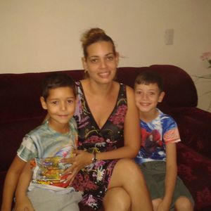 Meet your Posher, Yanet