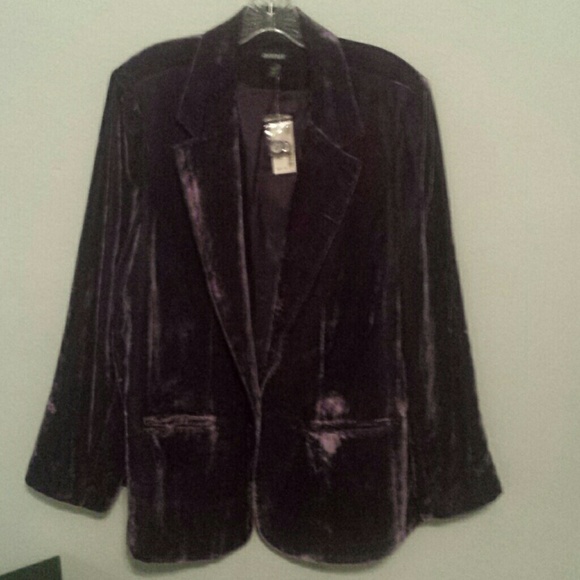 Gorgeous crushed velvet blazer purple brand new
