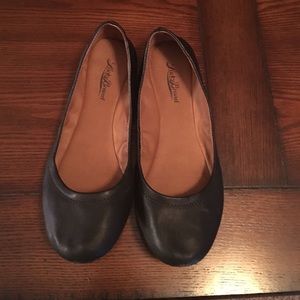 Lucky brand size 7.5 real leather flats