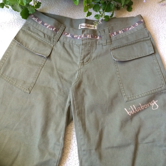 Billabong capris
