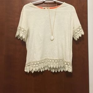 Beautiful Francesca's Blouse💕