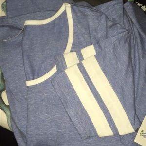 Lularoe medium perfect tee NWT