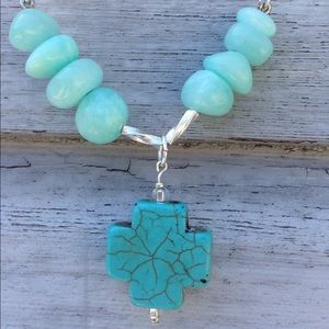 Necklace and earring set