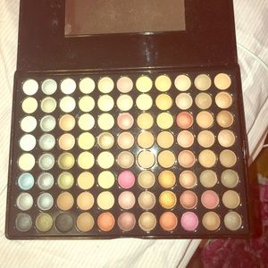 eyeshadow