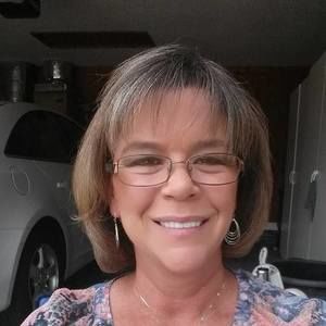 Meet your Posher, Daphne