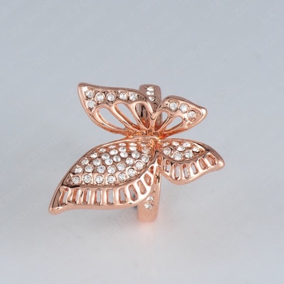 Butterfly Ring - Picture 2 of 4