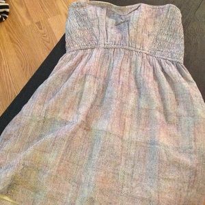 Adorable strapless dress