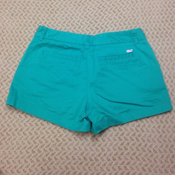 Vineyard vines shorts!! - Picture 2 of 4
