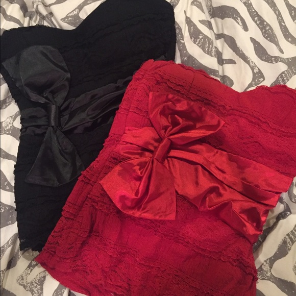 BUNDLE OF 2-Cite strapless tank top with now -NWOT