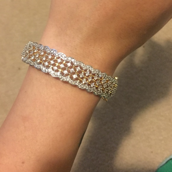 ❤️Bangle/bracelet❤️ - Picture 3 of 4