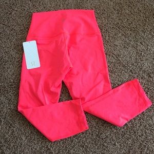 Lululemon Wunder Under Crop *roll down
