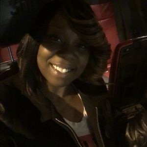 Meet your Posher, Jackie