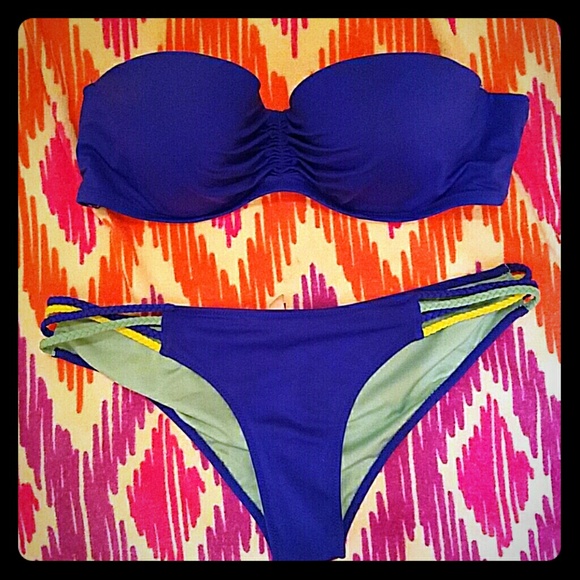 Strapless Bikini