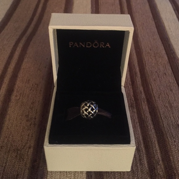 New! Knot Pandora Charm