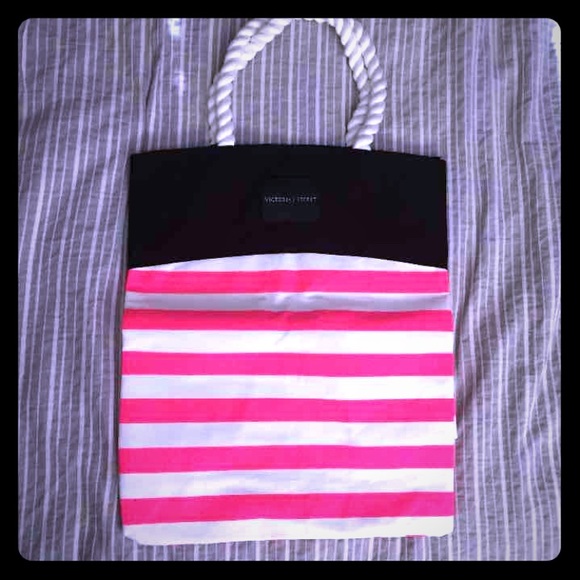 Brand new VS beach bag!!