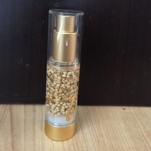 Jane Iredale Liquid Minerals Foundation