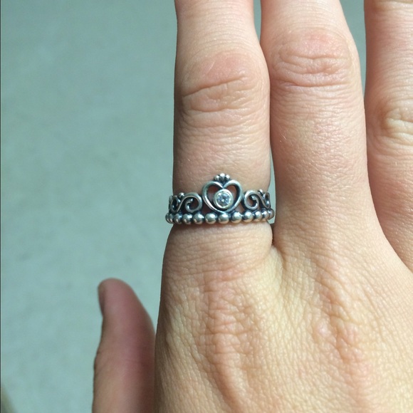 Pandora Princess Ring